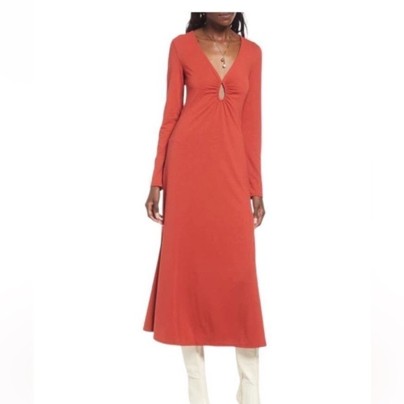 Open Edit rust Ruched V-Neck Long Sleeve Maxi - Picture 1 of 6